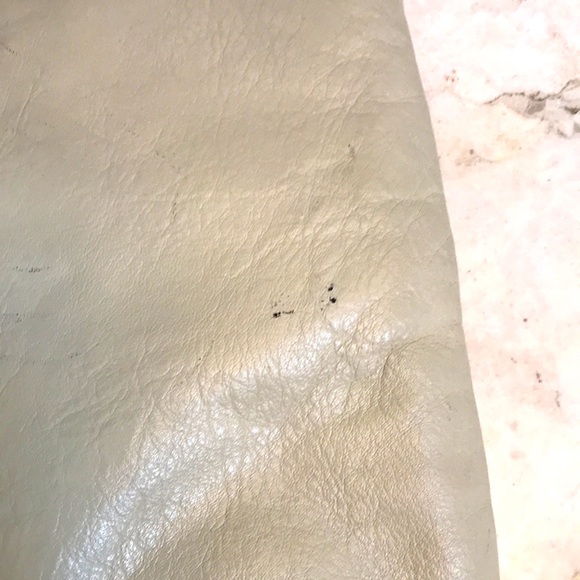 Vintage Ruth E. Saltz Cream Leather Purse - Picture 5 of 9